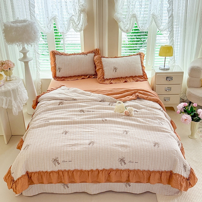 91家纺网 家纺一手货源 找家纺 韩约家纺 2026新款法式大花边泡芙棉床单款夏凉被空调被被套四件套 蝴蝶结