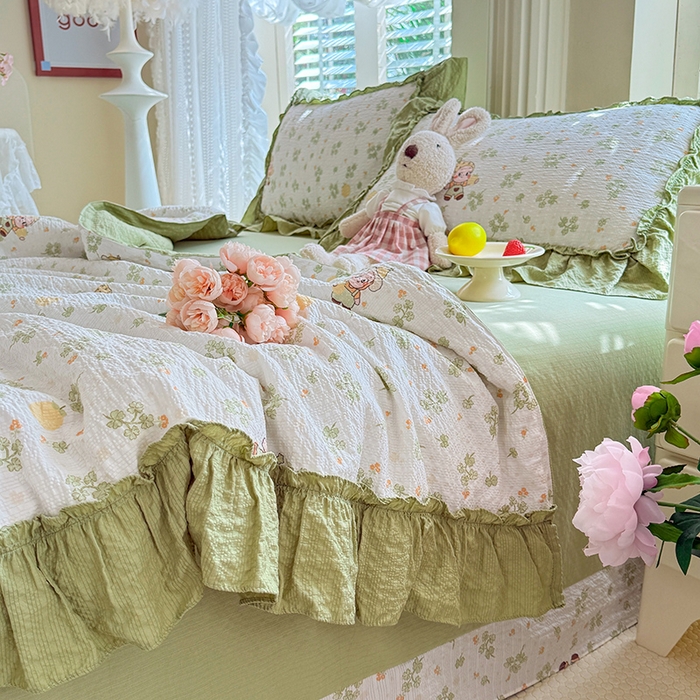 91家纺网 家纺一手货源 找家纺 韩约家纺 2026新款法式大花边泡芙棉床单款夏凉被空调被被套四件套 摩卡人生