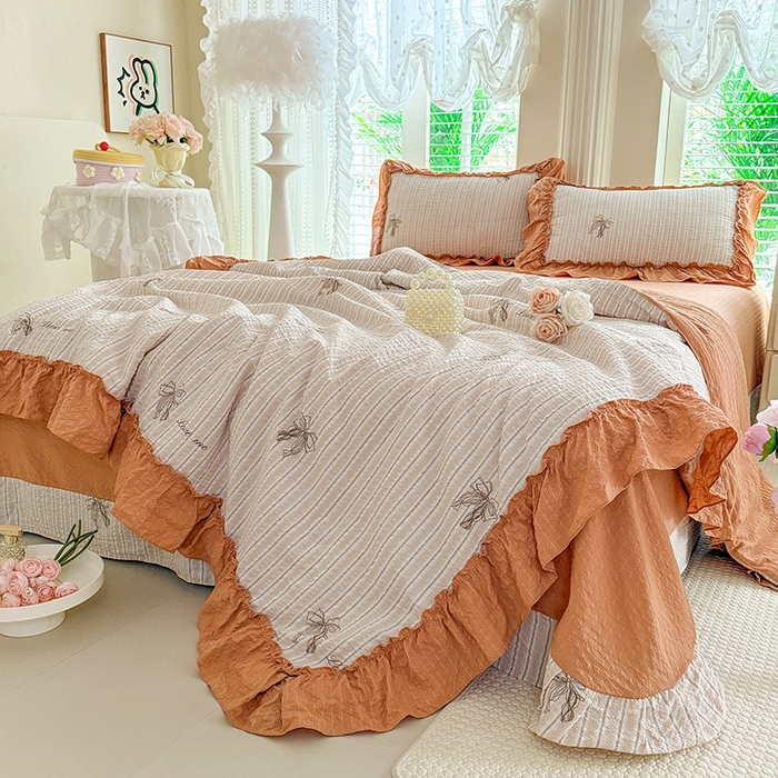 91家纺网 家纺一手货源 找家纺 韩约家纺 2026新款法式大花边泡芙棉床单款夏凉被空调被被套四件套 蝴蝶结