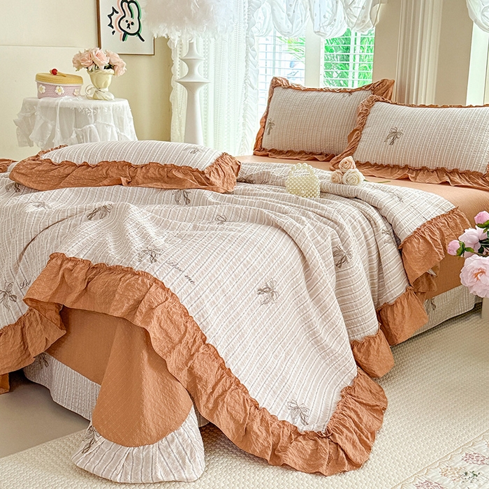 91家纺网 家纺一手货源 找家纺 韩约家纺 2026新款法式大花边泡芙棉床单款夏凉被空调被被套四件套 蝴蝶结