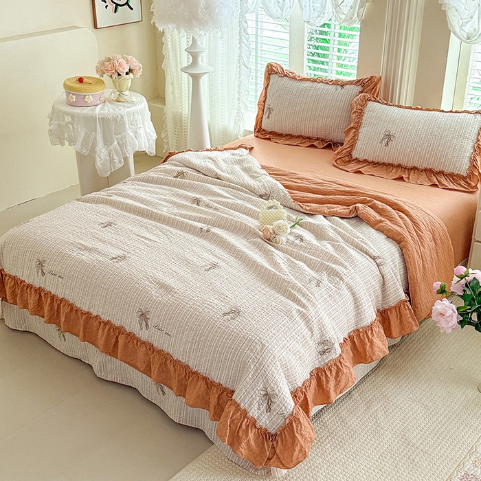 91家纺网 家纺一手货源 找家纺 韩约家纺 2026新款法式大花边泡芙棉床单款夏凉被空调被被套四件套 蝴蝶结