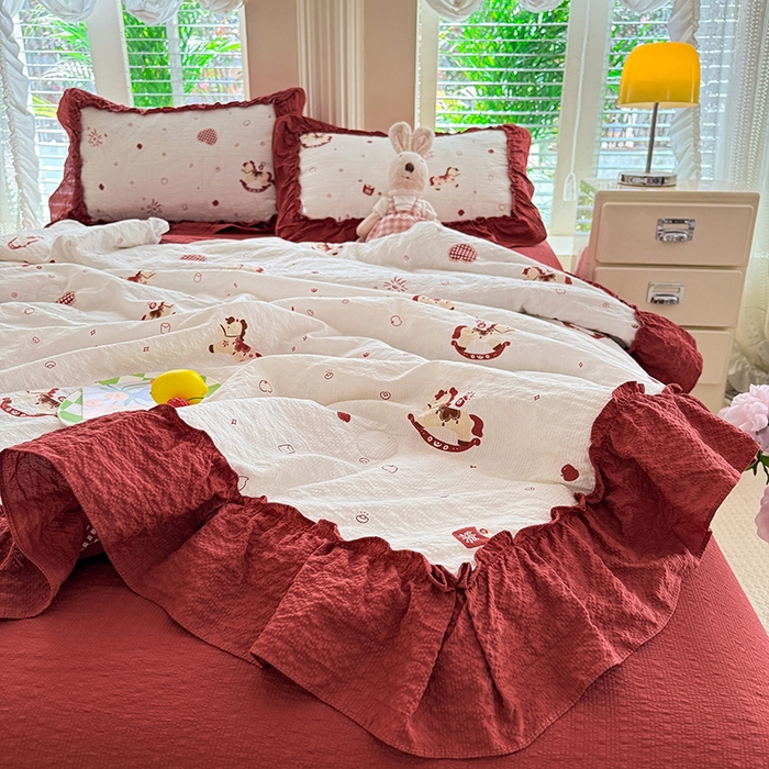 91家纺网 家纺一手货源 找家纺 韩约家纺 2026新款法式大花边泡芙棉床单款夏凉被空调被被套四件套 马上鸿运