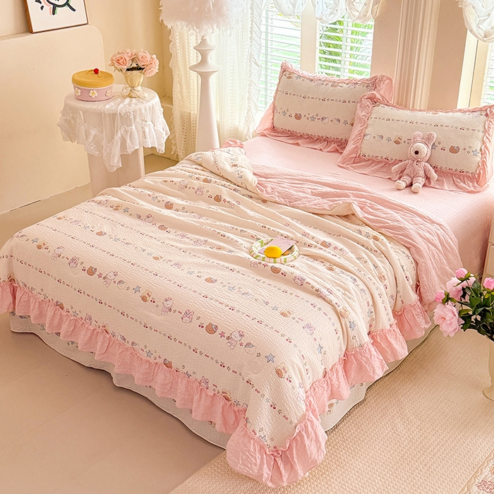 91家纺网 家纺一手货源 找家纺 韩约家纺 2026新款法式大花边泡芙棉床单款夏凉被空调被被套四件套 甜心kitty