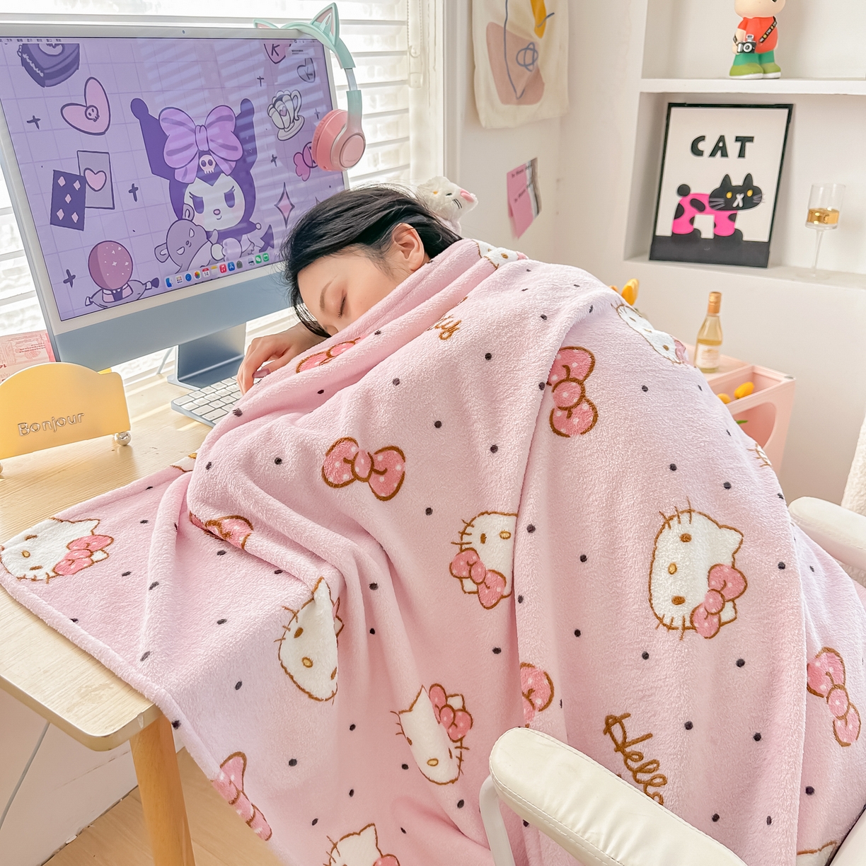 91家纺网 家纺一手货源 找家纺 博雅 2026新款三丽鸥小版牛奶绒盖毯午睡毯 小版-蝴蝶结KT