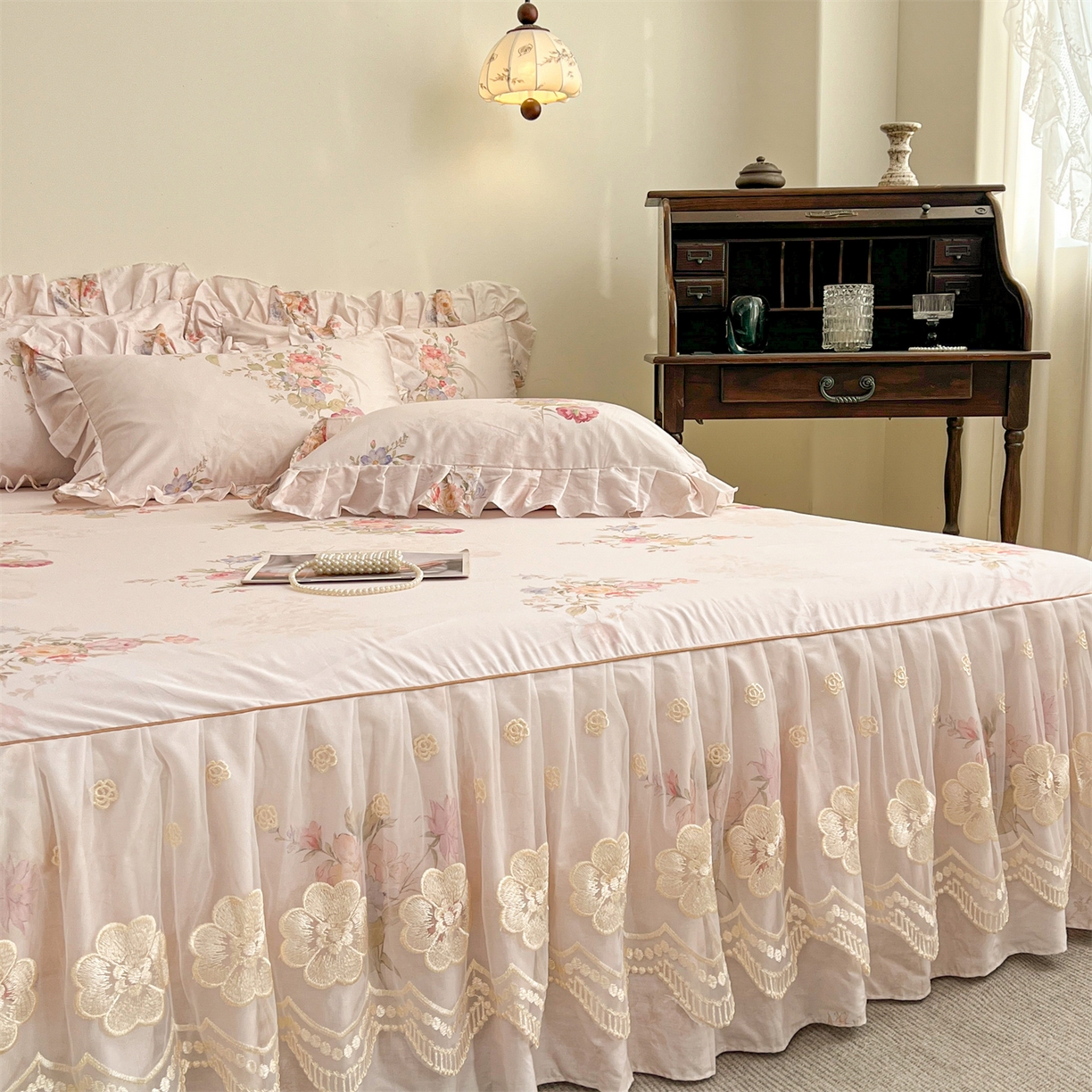 91家纺网 家纺一手货源 找家纺 宜凡家纺 2026新款全棉数码印花单层床裙②号系列四件套 澜晚