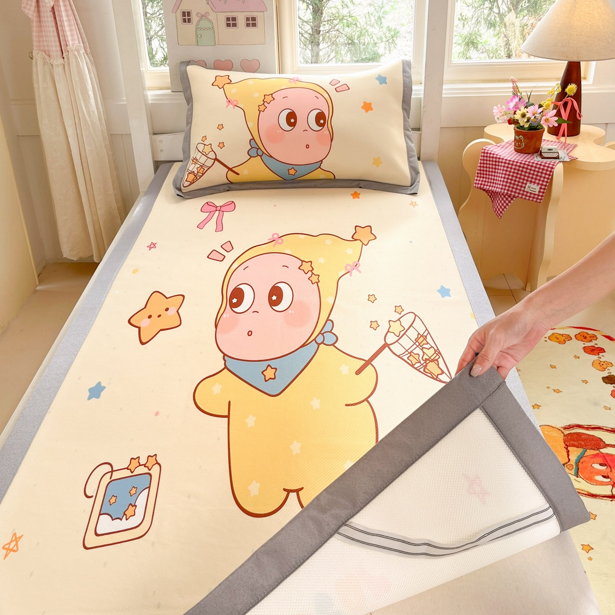 91家纺网 家纺一手货源 找家纺 川悦生活 2026新款凉豆豆大阪卡通学生床凉席席子凉席 亮星星