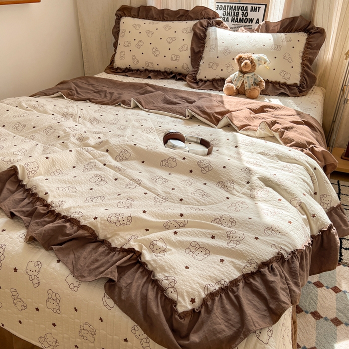 91家纺网 家纺一手货源 找家纺 梵希雅 2026新款床盖款花边夏被四件套 描线小猫