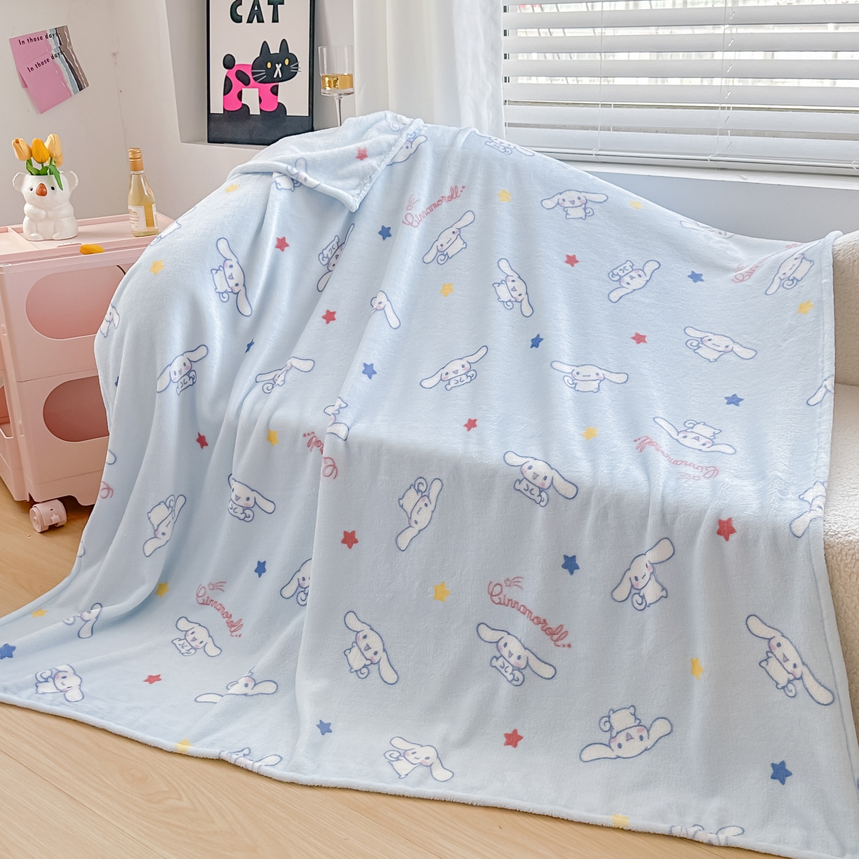 91家纺网 家纺一手货源 找家纺 博雅 2026新款三丽鸥小版牛奶绒盖毯午睡毯 小版-满版玉桂狗