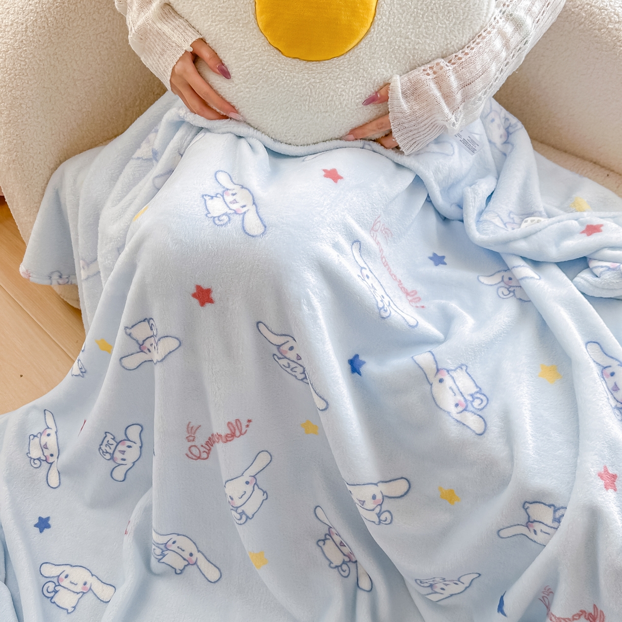 91家纺网 家纺一手货源 找家纺 博雅 2026新款三丽鸥小版牛奶绒盖毯午睡毯 小版-满版玉桂狗