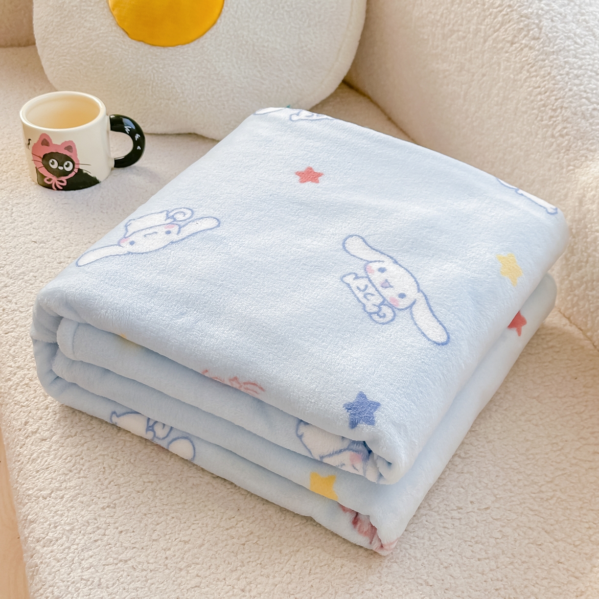 91家纺网 家纺一手货源 找家纺 博雅 2026新款三丽鸥小版牛奶绒盖毯午睡毯 小版-满版玉桂狗