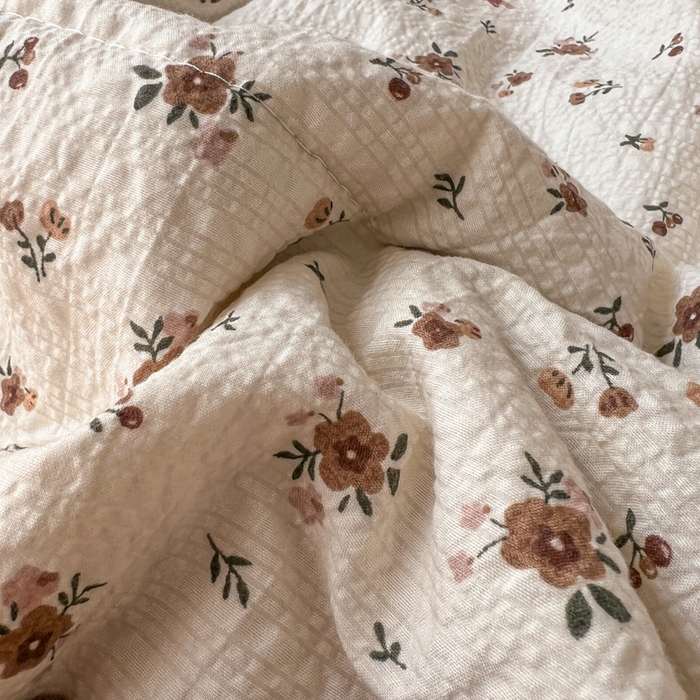 91家纺网 家纺一手货源 找家纺 梵希雅 2026新款床盖款花边夏被四件套 田园兔