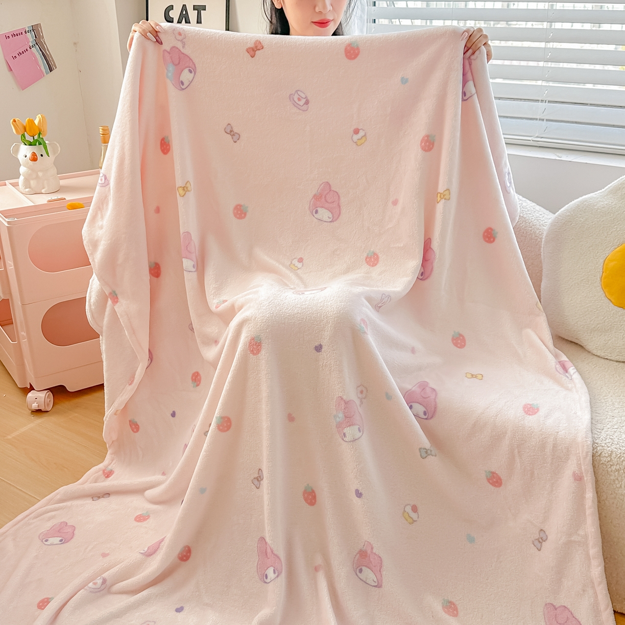 91家纺网 家纺一手货源 找家纺 博雅 2026新款三丽鸥小版牛奶绒盖毯午睡毯 小版-下午茶美乐蒂