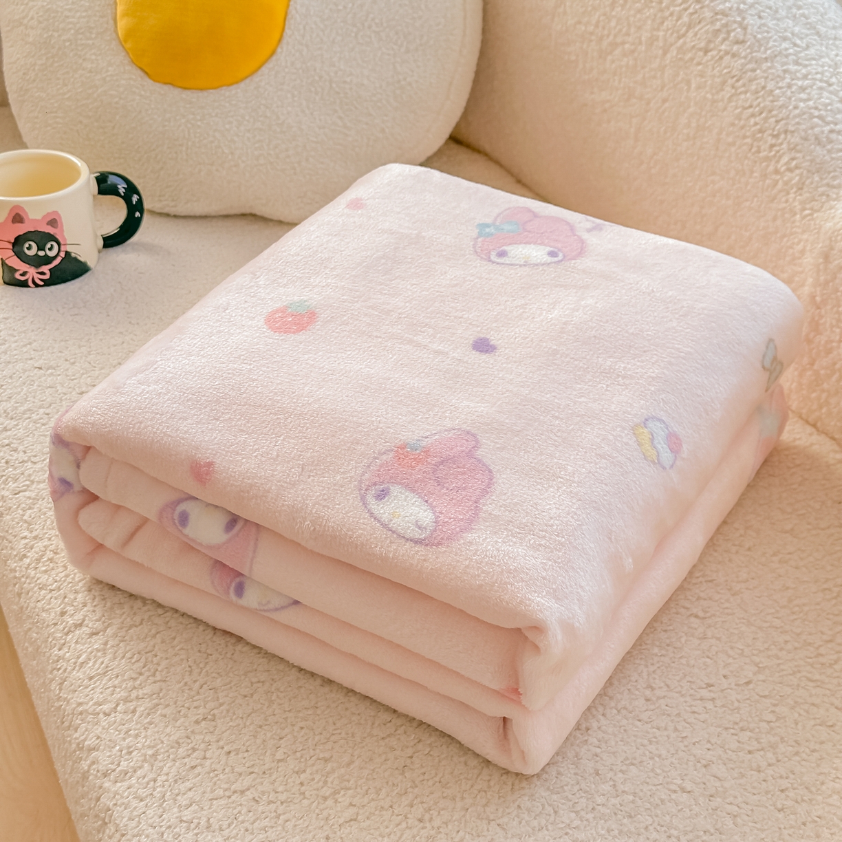 91家纺网 家纺一手货源 找家纺 博雅 2026新款三丽鸥小版牛奶绒盖毯午睡毯 小版-下午茶美乐蒂