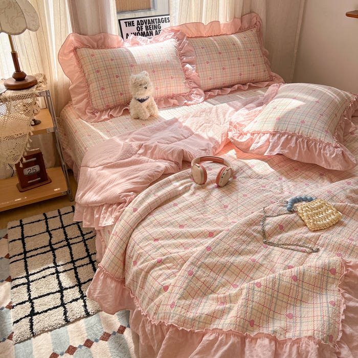 91家纺网 家纺一手货源 找家纺 梵希雅 2026新款床盖款花边夏被四件套 予诗粉