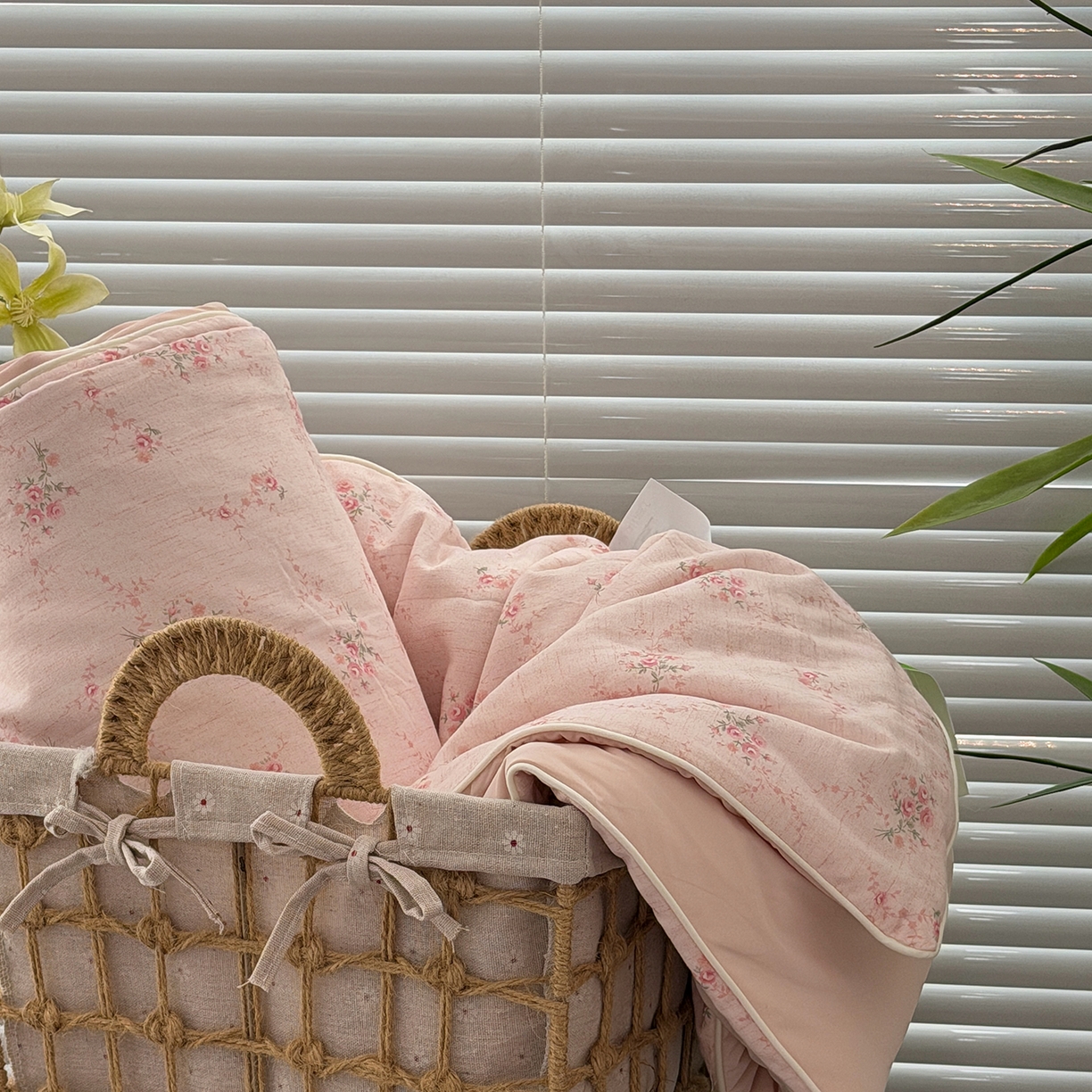 91家纺网 家纺一手货源 找家纺 佰织鑫家居 2026新款全棉双层纱锦氨凉感夏凉被空调被 初夏