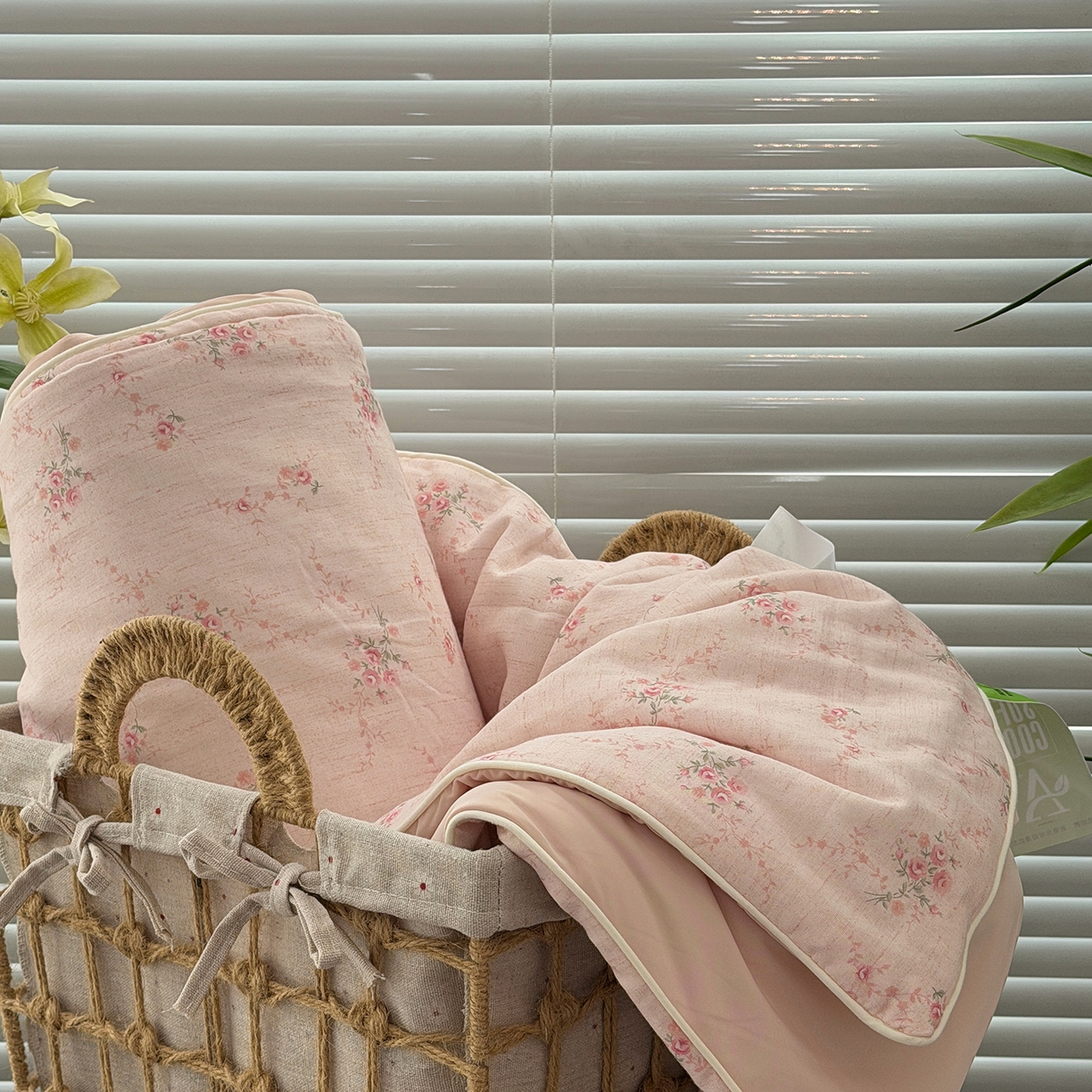 91家纺网 家纺一手货源 找家纺 佰织鑫家居 2026新款全棉双层纱锦氨凉感夏凉被空调被 初夏