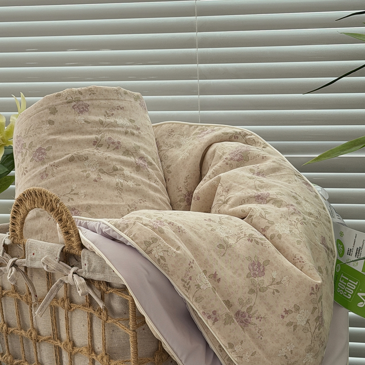 91家纺网 家纺一手货源 找家纺 佰织鑫家居 2026新款全棉双层纱锦氨凉感夏凉被空调被 晚香