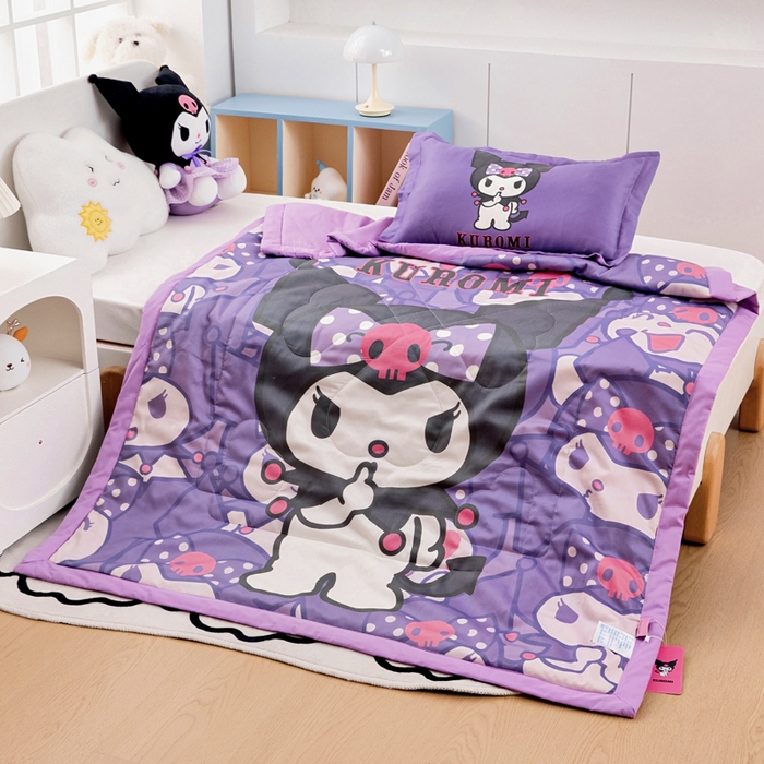 91家纺网 家纺一手货源 找家纺 乐秀家纺 2026新款三丽鸥大版全棉幼儿园空调被纯棉儿童夏凉被 可爱库洛米