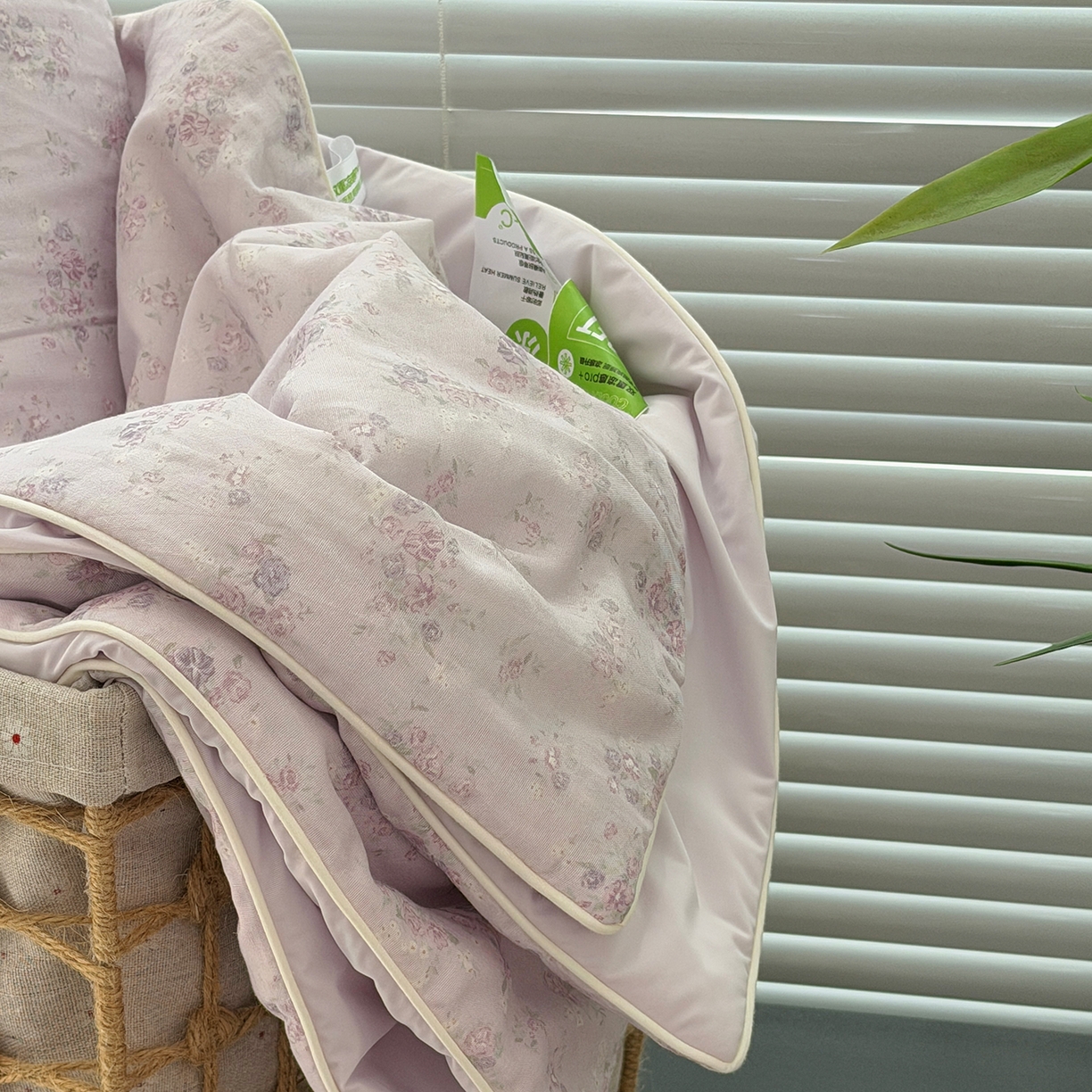 91家纺网 家纺一手货源 找家纺 佰织鑫家居 2026新款全棉双层纱锦氨凉感夏凉被空调被 浅夏