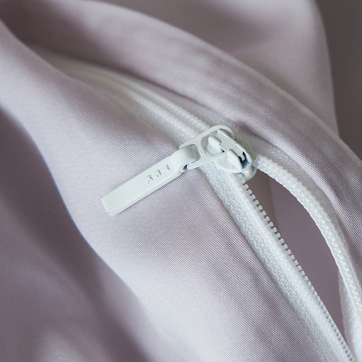 91家纺网 家纺一手货源 找家纺 风向标家纺 2026新款兰精天丝绣花四件套-萌宠系列 蓝心喵语