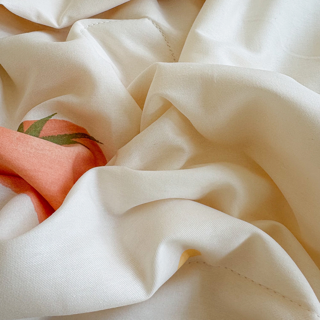 91家纺网 家纺一手货源 找家纺 宜梦家居 （全网最低价）2026新款亲肤新疆棉印花夏被系列 幸运番茄