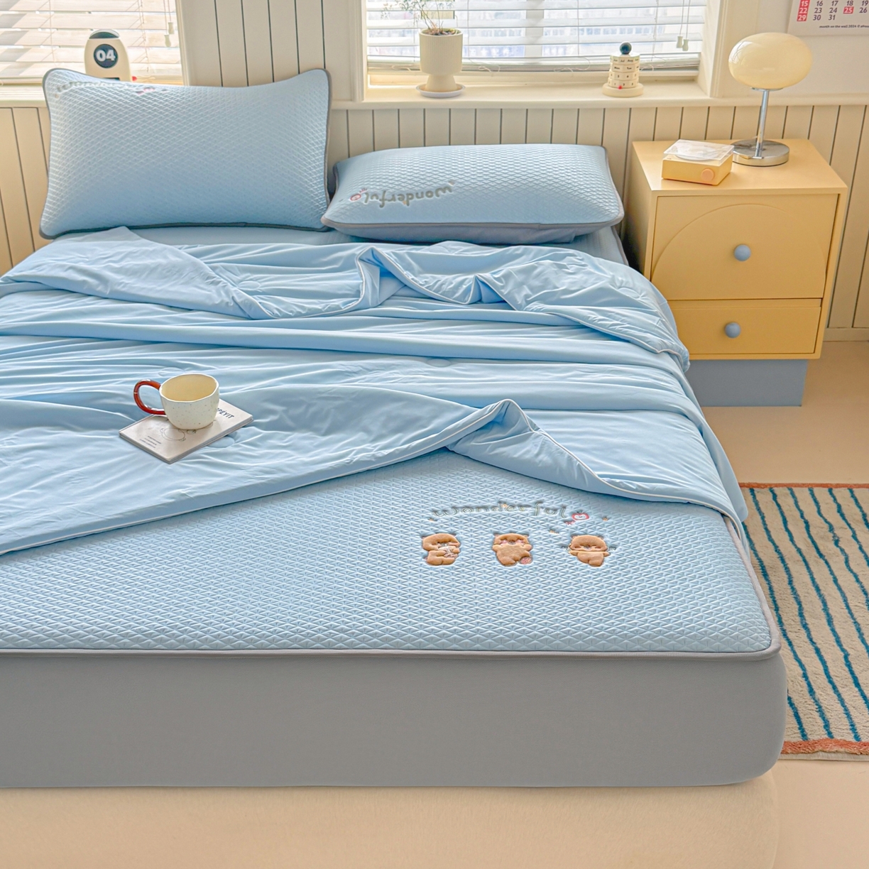 欧邦 2026新款PE中分子刺绣复合床笠款冰豆豆夏被套件-卡皮巴拉系列 皮卡-蓝