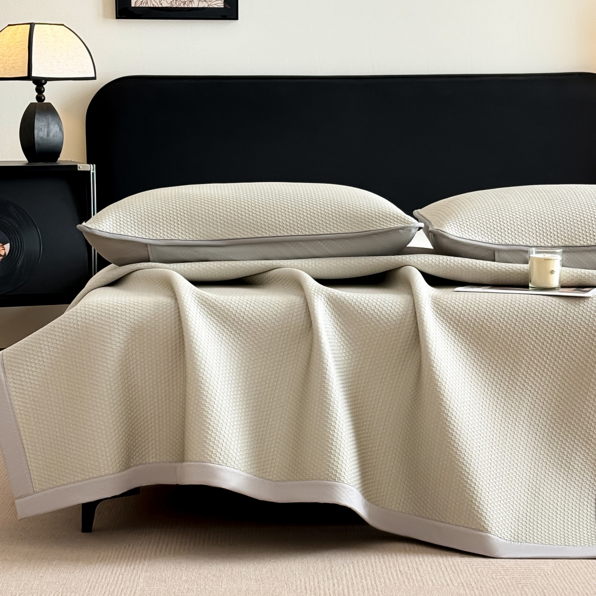 91家纺网 家纺一手货源 找家纺 欧邦 2026新款PE中分子提花冰豆豆床笠凉席 蜂巢-卡其-凉席款