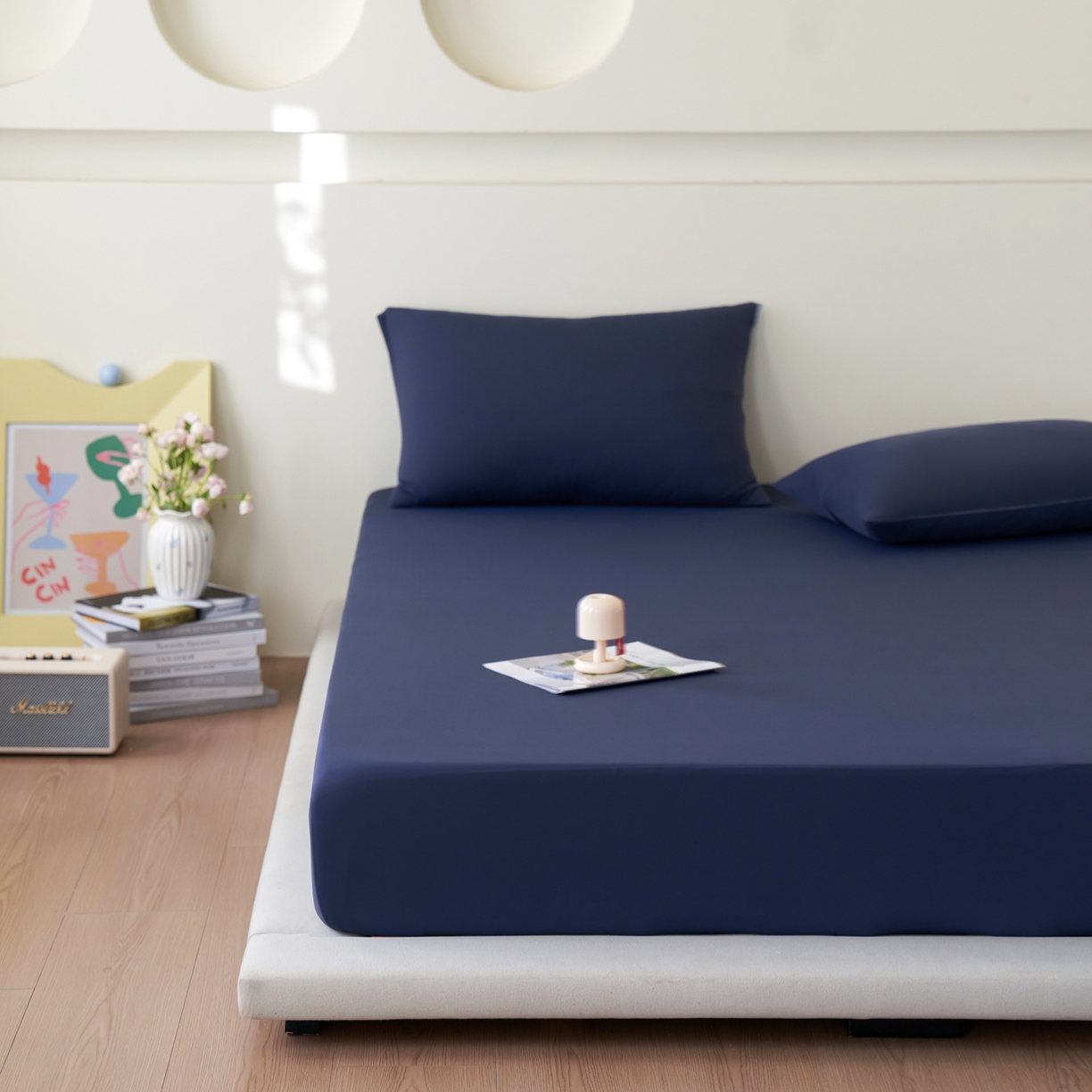 91家纺网 家纺一手货源 找家纺 亿梵家居 2026新款A类锦氨凉感床笠某姆同款冰皮纯色床笠全包围三件套 深睡蓝