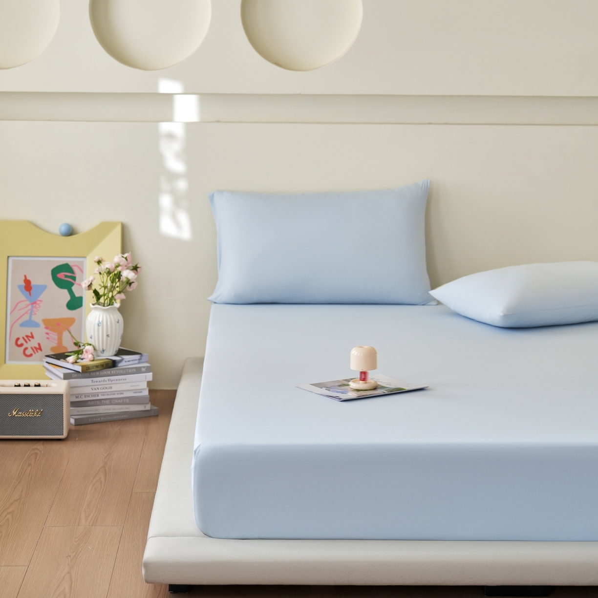 91家纺网 家纺一手货源 找家纺 亿梵家居 2026新款A类锦氨凉感床笠某姆同款冰皮纯色床笠全包围三件套 天空蓝