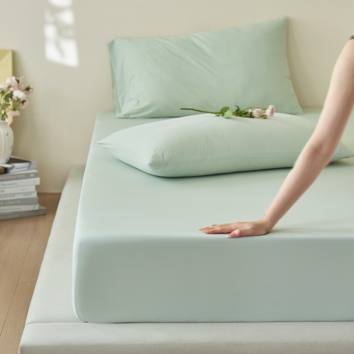 91家纺网 家纺一手货源 找家纺 亿梵家居 2026新款A类锦氨凉感床笠某姆同款冰皮纯色床笠全包围三件套 星辰绿