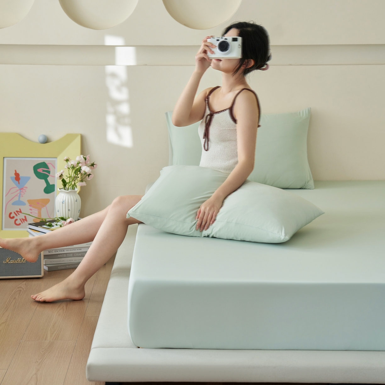 91家纺网 家纺一手货源 找家纺 亿梵家居 2026新款A类锦氨凉感床笠某姆同款冰皮纯色床笠全包围三件套 星辰绿