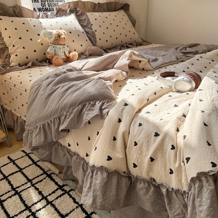 91家纺网 家纺一手货源 找家纺 （总）梵希雅 2026新款床盖款花边夏被四件套