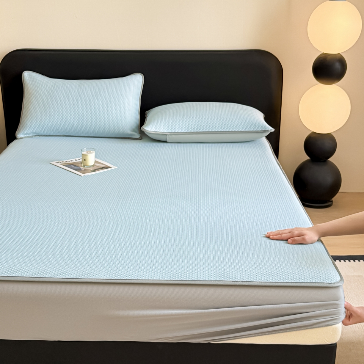 91家纺网 家纺一手货源 找家纺 欧邦 2026新款PE中分子提花冰豆豆床笠凉席 蜂巢-浅蓝-床笠款