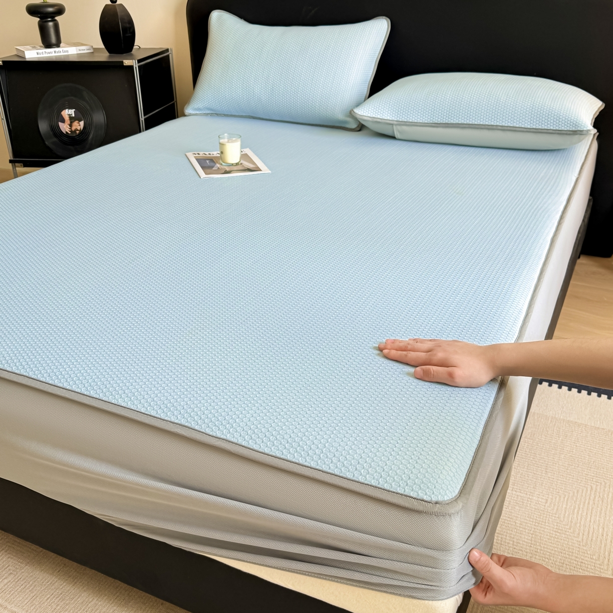 91家纺网 家纺一手货源 找家纺 欧邦 2026新款PE中分子提花冰豆豆床笠凉席 蜂巢-浅蓝-床笠款