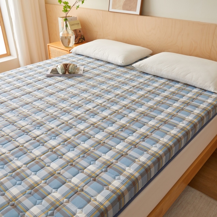 91家纺网 家纺一手货源 找家纺 畅畅家纺 2026新款棉花抗压棉床垫5公分8公分 蓝大格