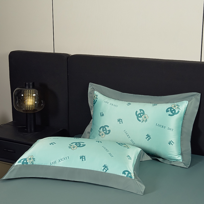 91家纺网 家纺一手货源 找家纺 赛丽雅 2026新款拼角轻奢冰丝凉感夏被四件套  幸运绿