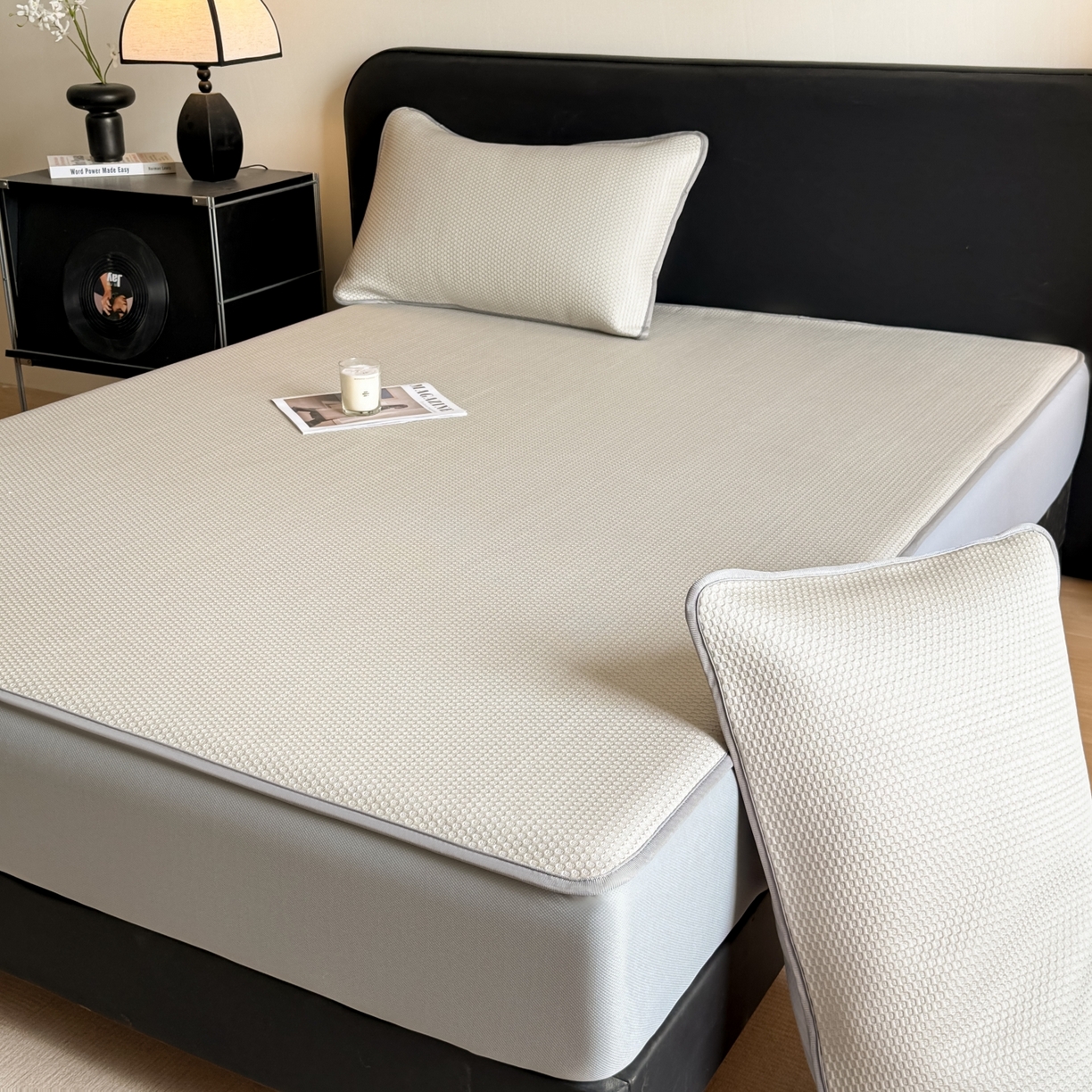 91家纺网 家纺一手货源 找家纺 欧邦 2026新款PE中分子提花冰豆豆凉席床笠夏被套件-蜂巢系列 蜂巢-卡其-床笠款