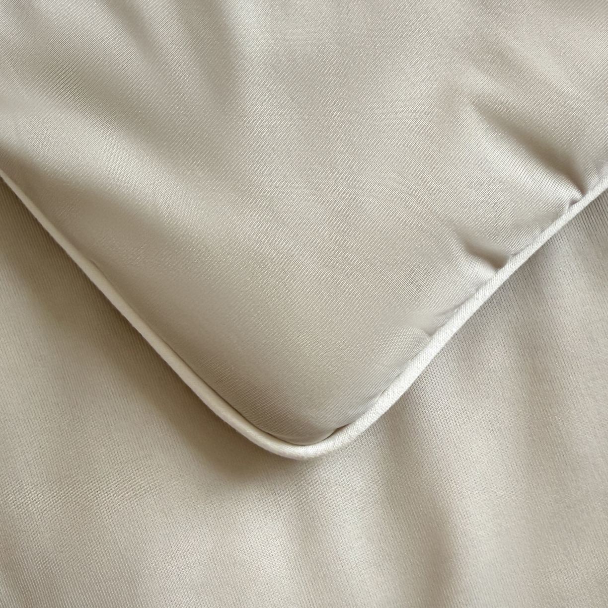 91家纺网 家纺一手货源 找家纺 欧邦 2026新款PE中分子提花冰豆豆凉席床笠夏被套件-蜂巢系列 蜂巢-卡其-凉席款