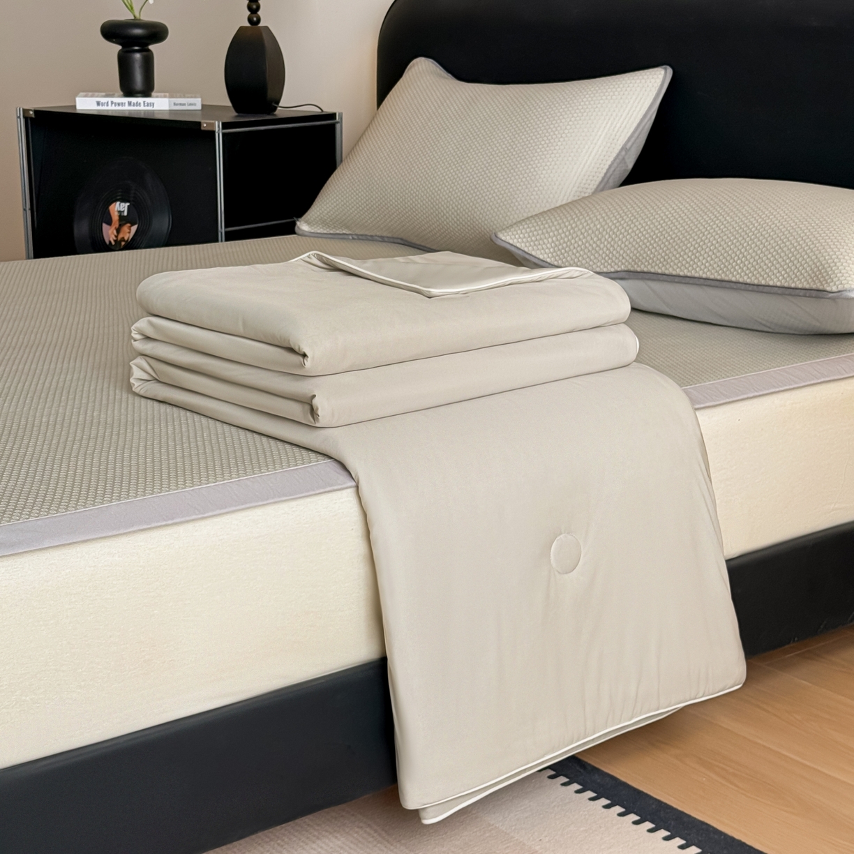 91家纺网 家纺一手货源 找家纺 欧邦 2026新款PE中分子提花冰豆豆凉席床笠夏被套件-蜂巢系列 蜂巢-卡其-凉席款