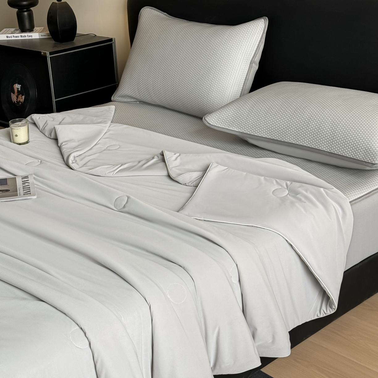 91家纺网 家纺一手货源 找家纺 欧邦 2026新款PE中分子提花冰豆豆凉席床笠夏被套件-蜂巢系列 蜂巢-浅灰-床笠款