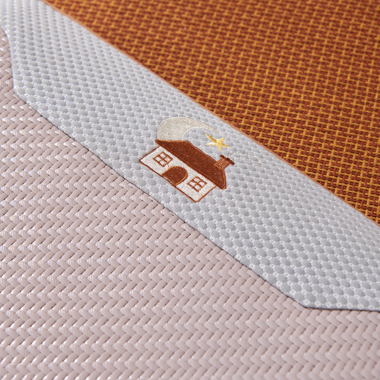 91家纺网 家纺一手货源 找家纺 永旺家纺 2026新款凉感PE藤记忆枕枕头枕芯 PE藤枕-浅灰