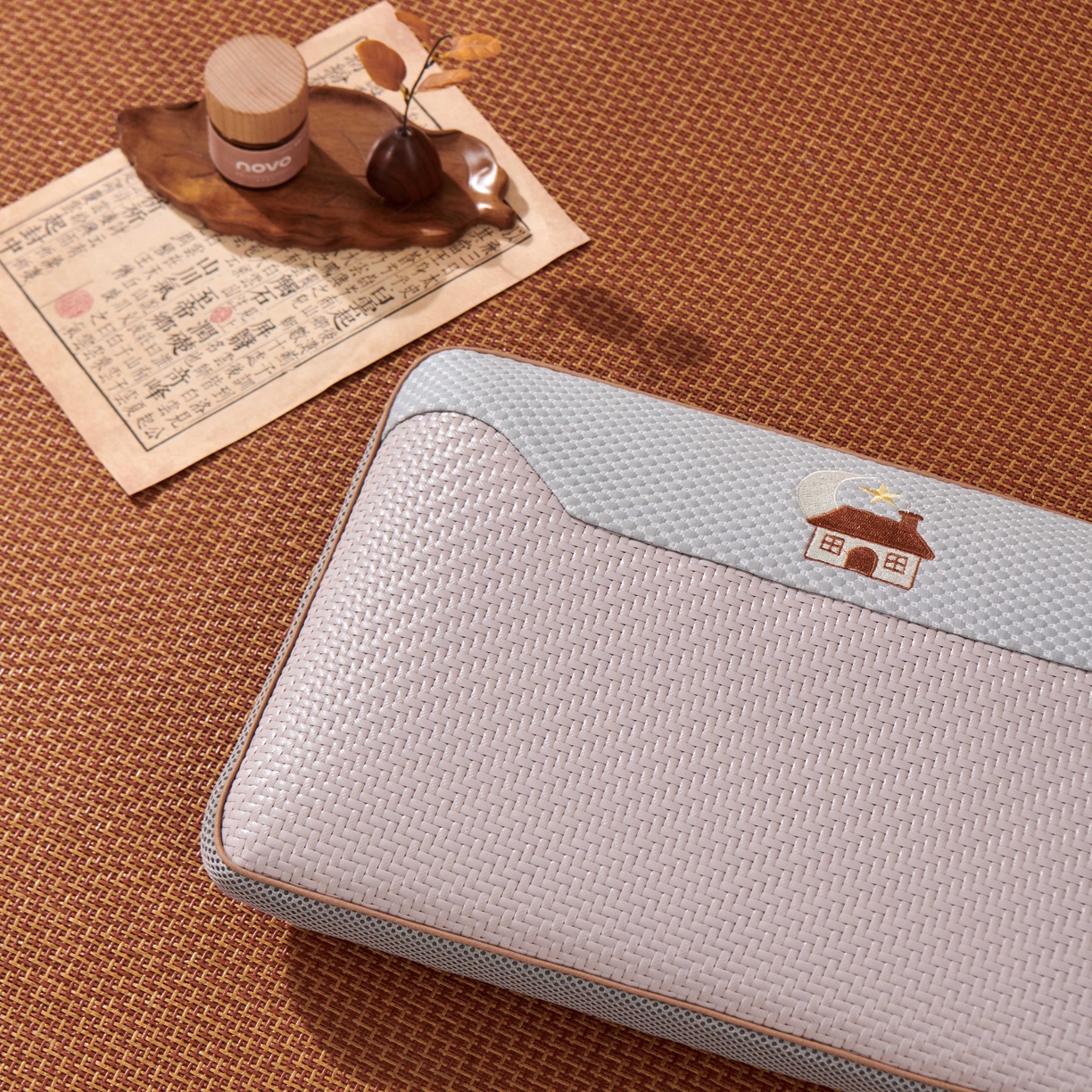 91家纺网 家纺一手货源 找家纺 永旺家纺 2026新款凉感PE藤记忆枕枕头枕芯 PE藤枕-浅灰