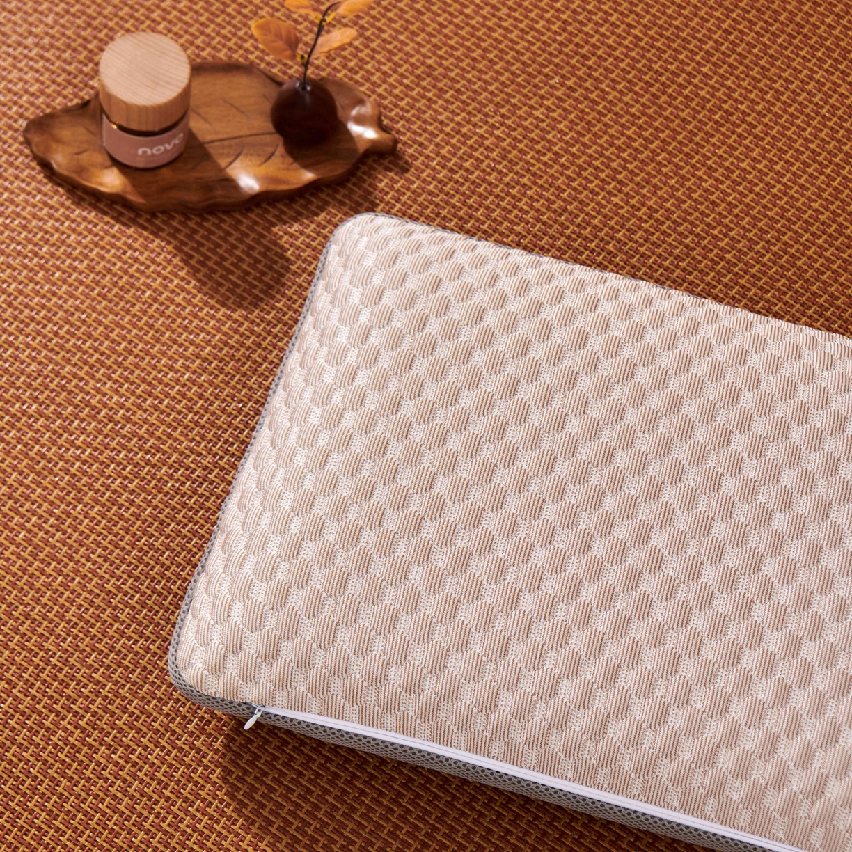 91家纺网 家纺一手货源 找家纺 永旺家纺 2026新款凉感PE藤记忆枕枕头枕芯 PE藤枕-深灰