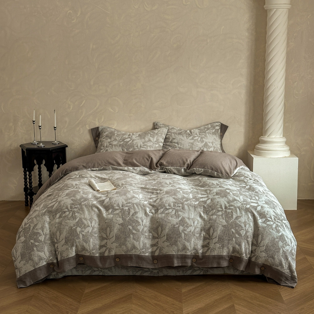 91家纺网 家纺一手货源 找家纺 （总）仰望棉麻双层纱供应链 2026新款茶语一花三色全棉色织提花双层纱纽扣款四件套