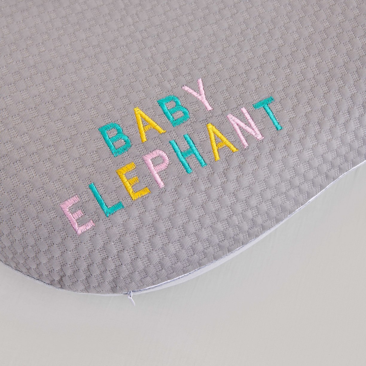 91家纺网 家纺一手货源 找家纺 永旺家纺 2026新款大象记忆枕枕头枕芯 大象记忆枕-灰