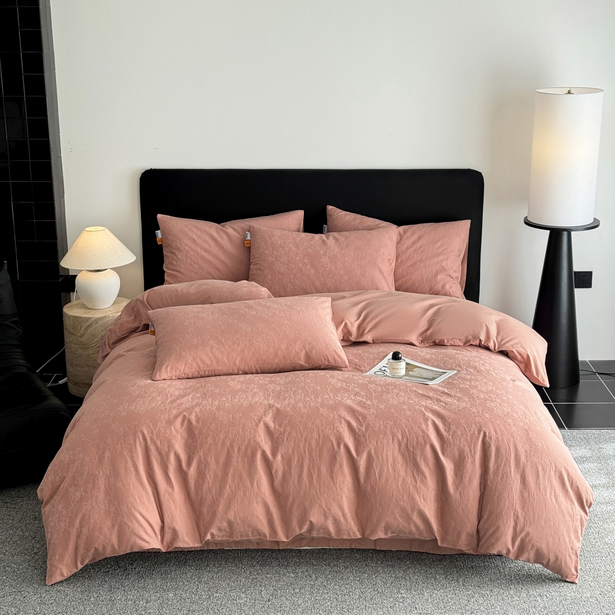 女子家纺 2026新款40支全棉提花四件套--彩绘系列 粉嫩-梅影