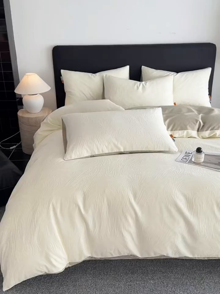 91家纺网 家纺一手货源 找家纺 女子家纺 2026新款40支全棉提花四件套--彩绘系列 青禾纹-松烟