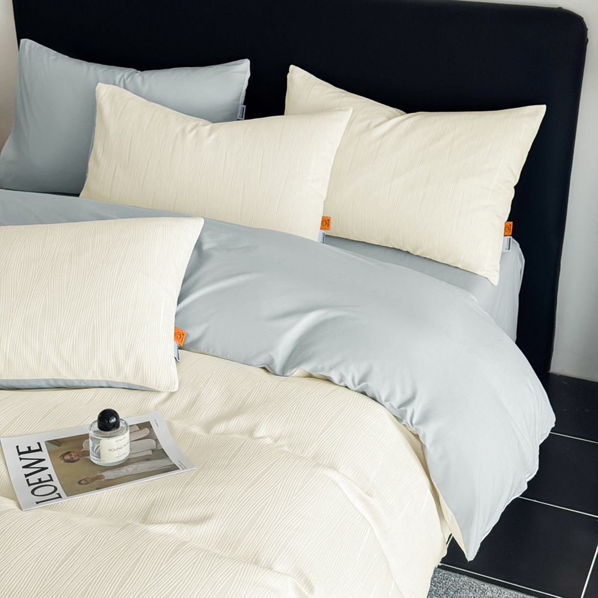 91家纺网 家纺一手货源 找家纺 女子家纺 2026新款40支全棉提花四件套--彩绘系列 素缕-留白