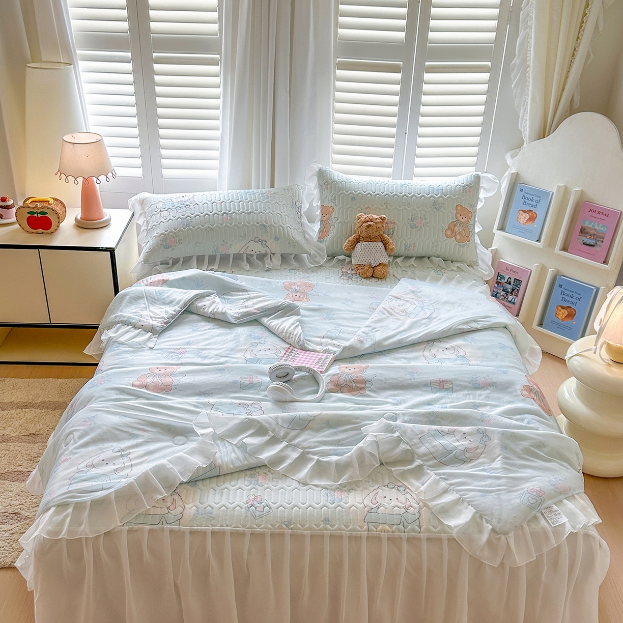 91家纺网 家纺一手货源 找家纺 慕澄2026新款小版印花床裙款乳胶凉席凉感丝夏被四件套 薄荷日记