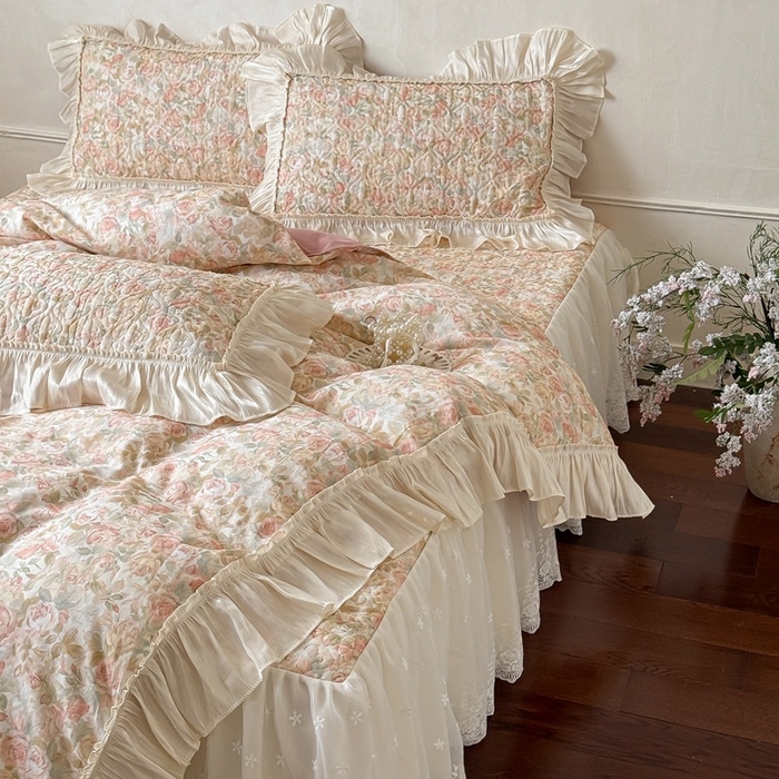 91家纺网 家纺一手货源 找家纺 花香四季家纺 2026新款全棉双层纱床裙三件套 朝花夕拾